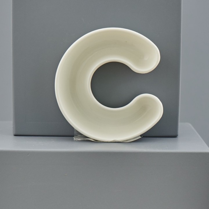 Vaschetta a forma di lettera C in porcellana bianca, 10 cm