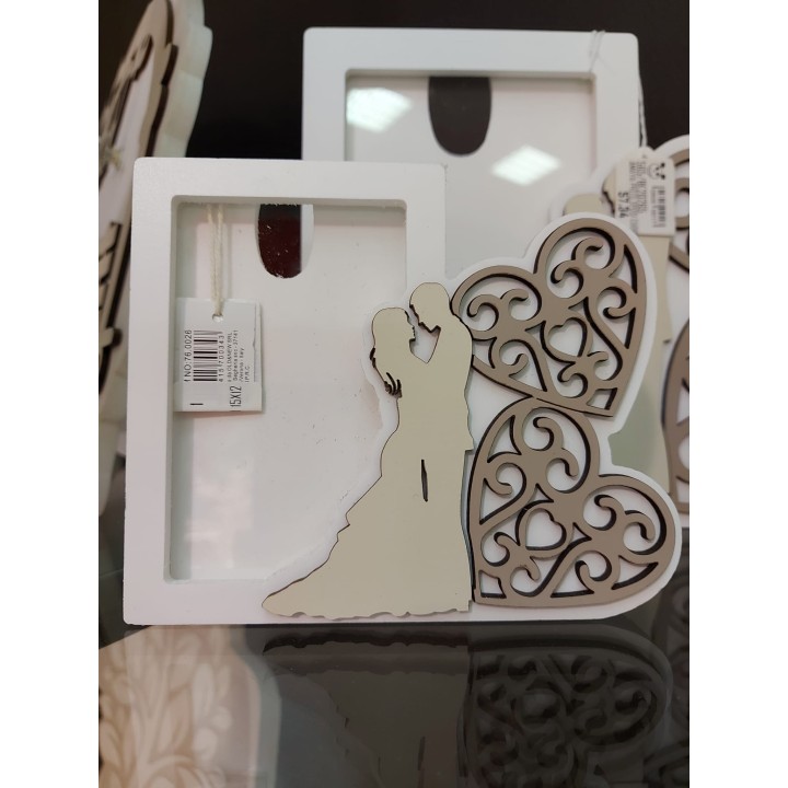 Amaya porta foto sposi cuori 15x12 cm | CarinCasa