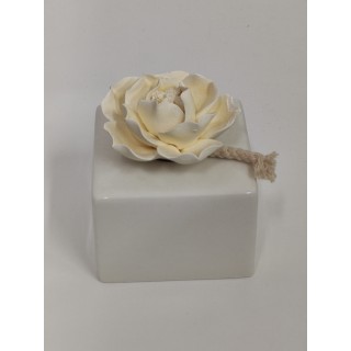 Profumatore cubetto gialla 6,7 x 6,7 x 8,3 cm | CarinCasa