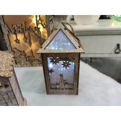 Casetta a led in legno 2 soggetti assortiti 6 x 14 cm