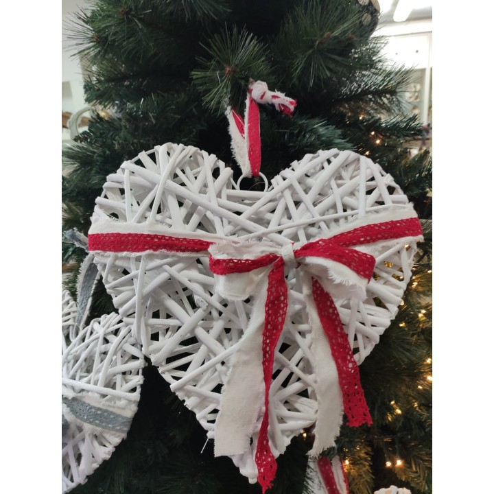 Decoro da appendere in salice a forma di cuore