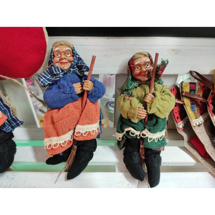 Befane con scopa 9 x 20 cm | CarinCasa