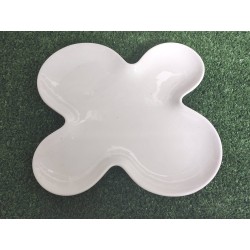 Piatto quadrifoglio Tendence 25 x 25