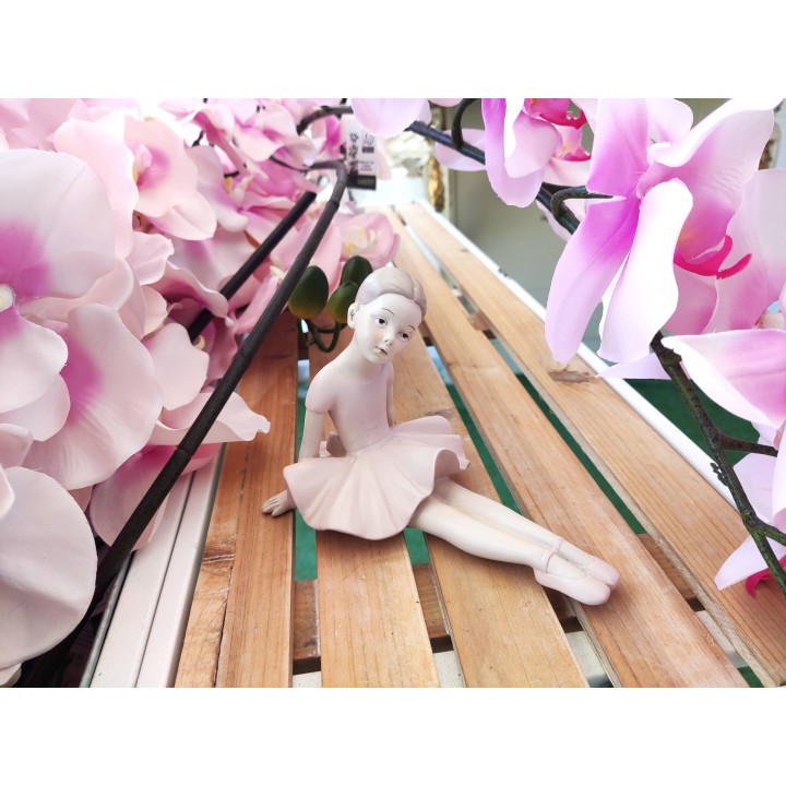 Ballerina seduta con tutù rosa 15,5 x 12 cm | CarinCasa