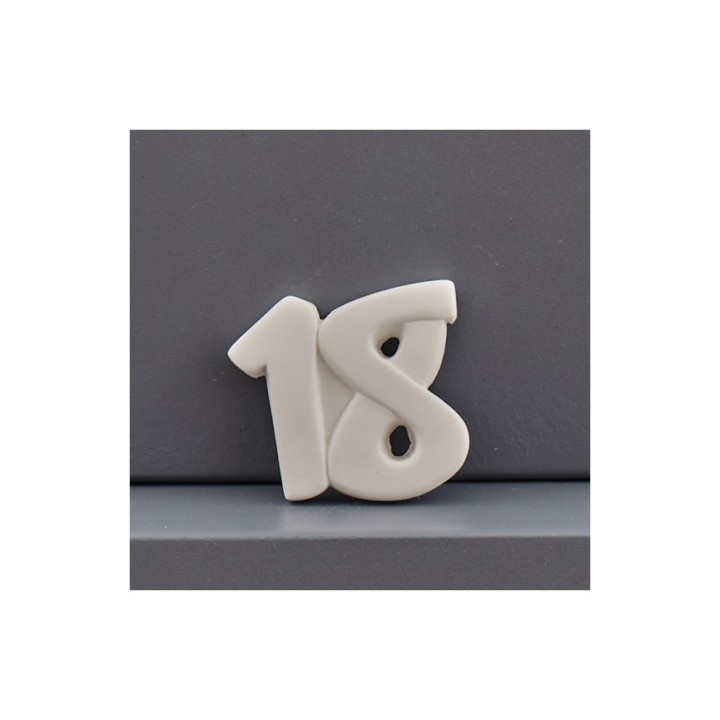 Gessetto numero 18 | CarinCasa