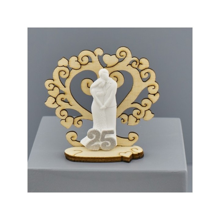 Albero dei cuori in legno con coppia 25° anniversario in gesso su base
