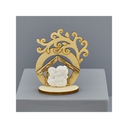 Casetta in legno con albero e bimba della comunione in gesso su base