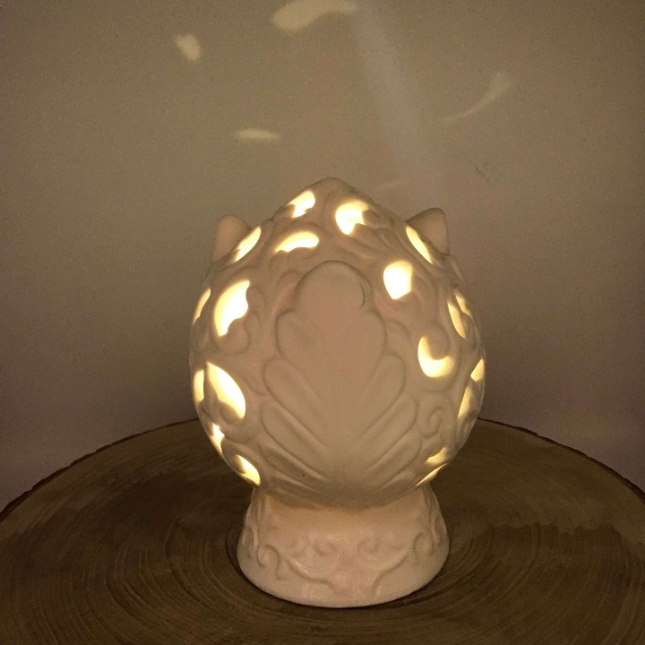 Pigna pugliese media con led con scatola firmata 11x17 cm |…