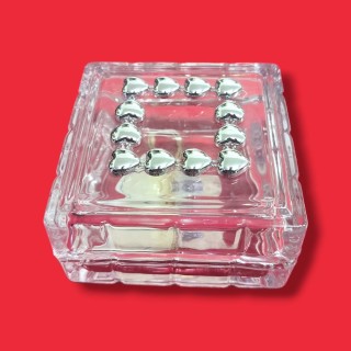 Scatola svuotatasche quadrata con cuori argento 9,5x9,5x5…
