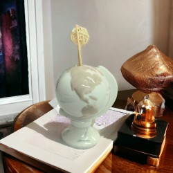 Mappamondo porcellana profumatore 11x14 cm harmony