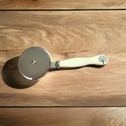 Disco tagliapizza manico con decoro albero della vita