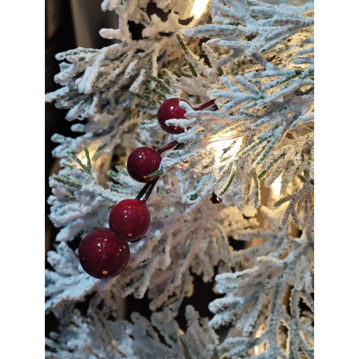 Ramo pino innevato con bacche rosse 40 luci a led e trasformatore 50 cm