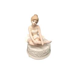 Carillon ballerina in porcellana