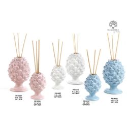 Diffusore per ambiente a pigna rosa in ceramica con bastoncini 11 cm