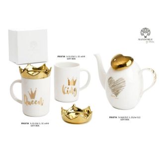 Tazza mug King in porcellana bianca con coperchio a corona oro 13,6 cm