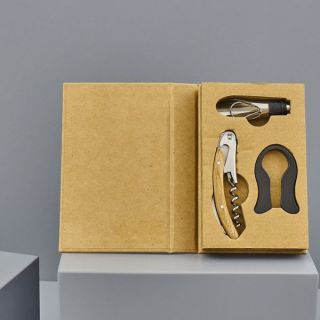 Set da vino sommelier con cavatappi e accessori in scatola kraft