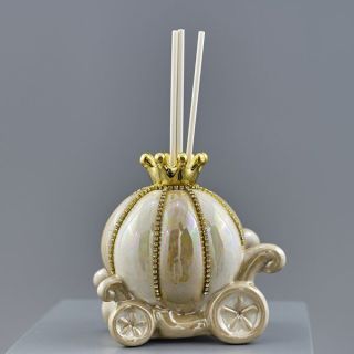 Diffusore per ambiente carrozza in ceramica con corona dorata