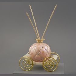 Diffusore per ambiente carrozza rosa in ceramica trapuntata