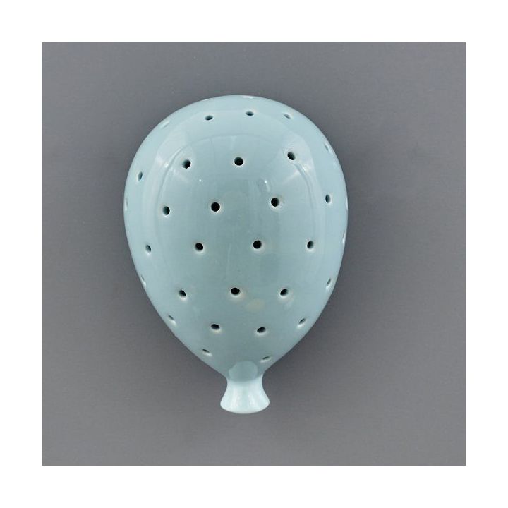 Palloncino in ceramica azzurro traforato