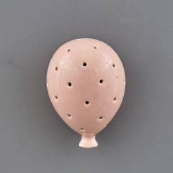 Palloncino in ceramica rosa traforato