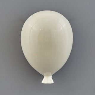 Palloncino da parete in ceramica color crema lucido