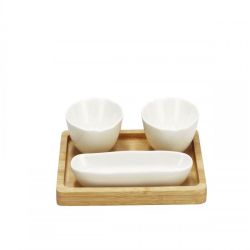 Set 3 ciotoline in ceramica bianca con vassoio in bamboo, 22 x 15,5 cm