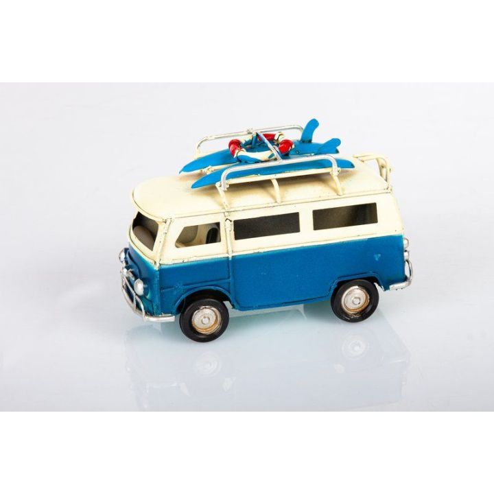 Pulmino in latta con tavola da surf
