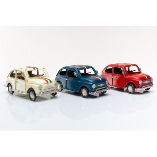 Auto vintage in metallo