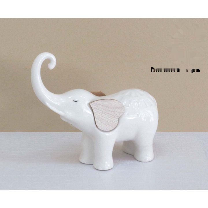 Elefante bianco e tortora
