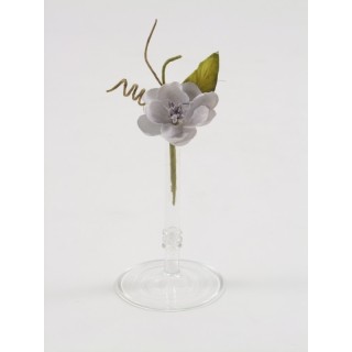 Mazzetto aperto di fiori grigio