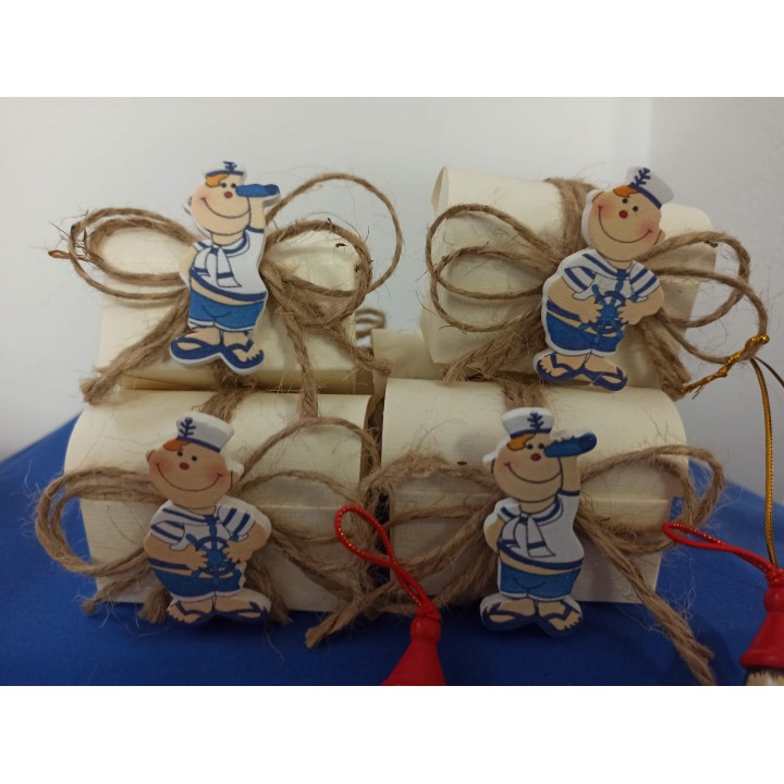 Magnete in legno a forma di marinaio
