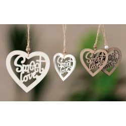 Decorazione in legno a forma di cuore da appendere