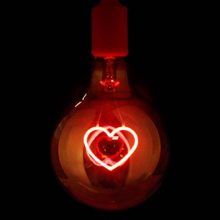 Lampadina cuore led 12,5 cm red | CarinCasa