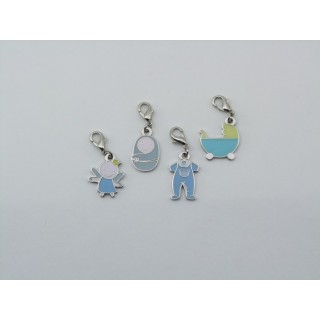 Charm da bimbo in metallo smaltato