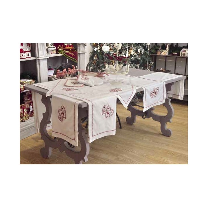 Tovaglia con cuori rossi 140x240 cm | CarinCasa