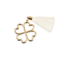 Quadrifoglio in metallo oro con nappina bianca da appendere