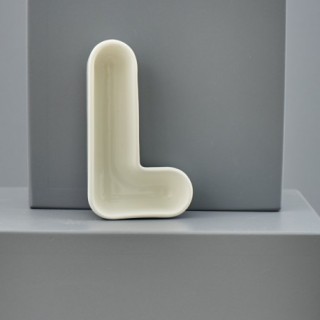 Vaschetta a forma di lettera L in porcellana bianca, 10 cm