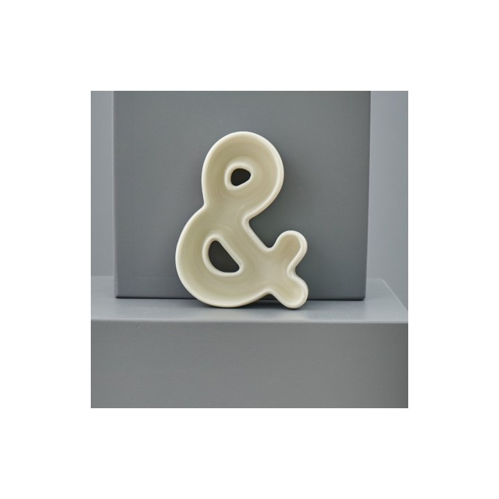 Vaschetta a forma di simbolo & in porcellana bianca, 10 cm